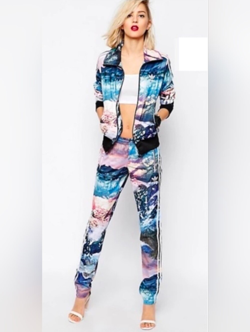 Adidas Mountain Clash 2 Piece Track Suit Women's Sz M